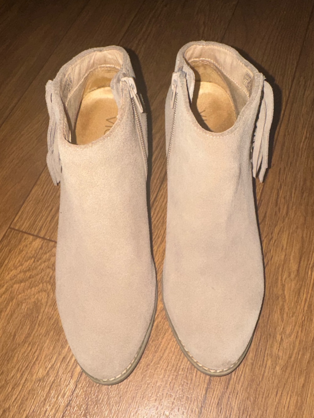 Vionic Women's Upright Faros Fringe Bootie 7.5